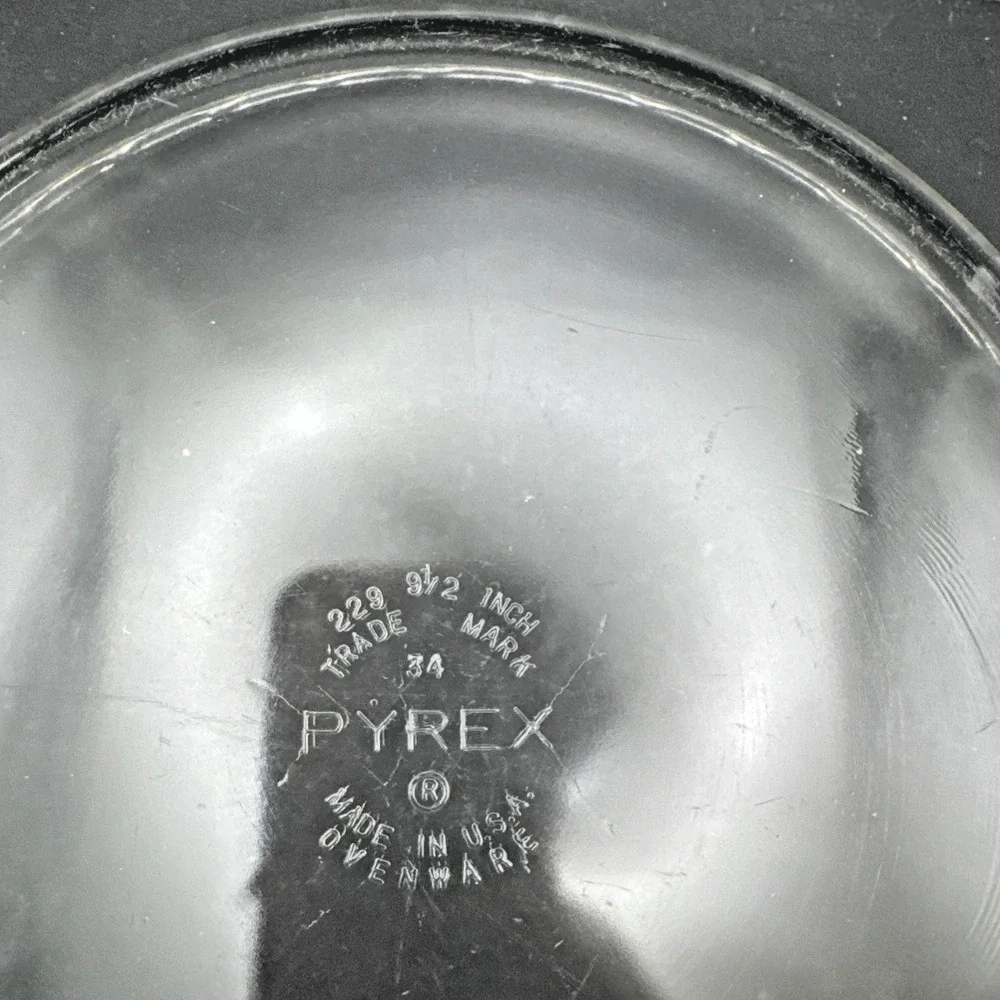 Pyrex vintage #229